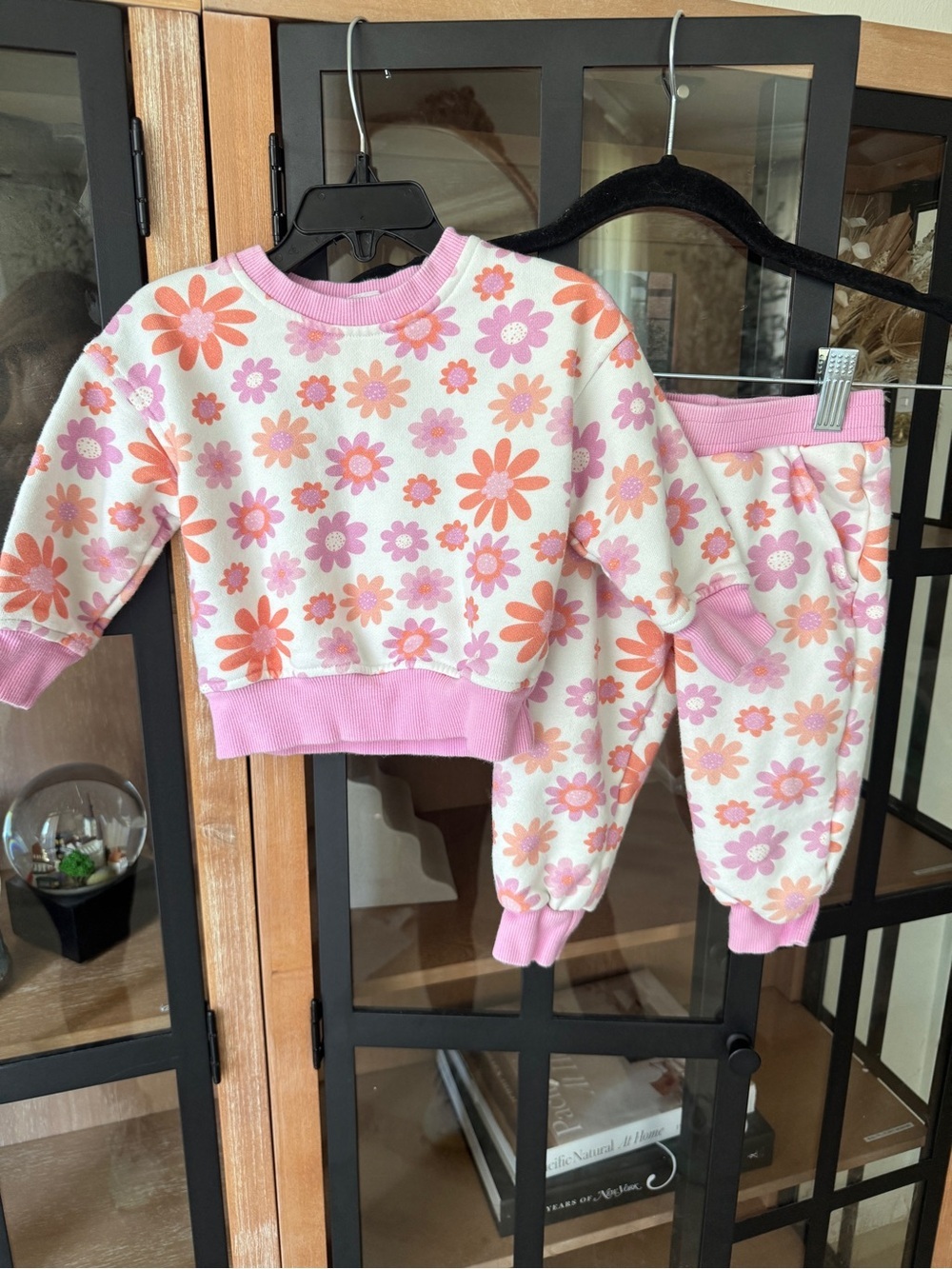 Poppy Kids daisy set sweatshirt joggers sweatpants pullover groovy toddler girl